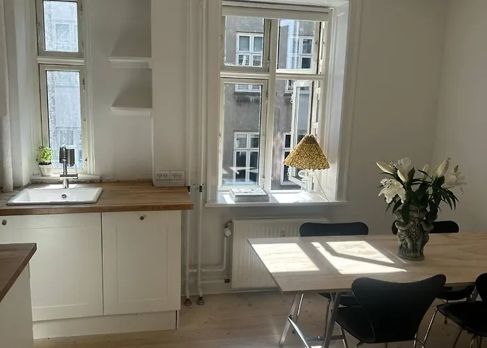 Stylish Apartment In Cool Street